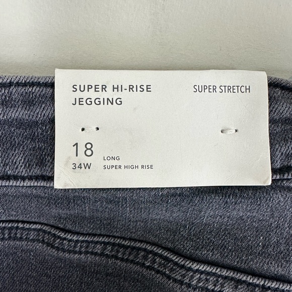 NWT American Eagle Black Super High Jegging Size 18 Long - Picture 4 of 8